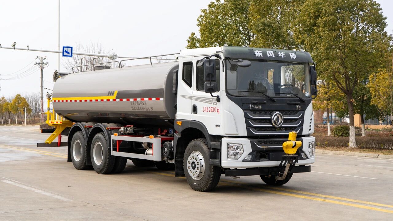 water tank truck water tank truck
